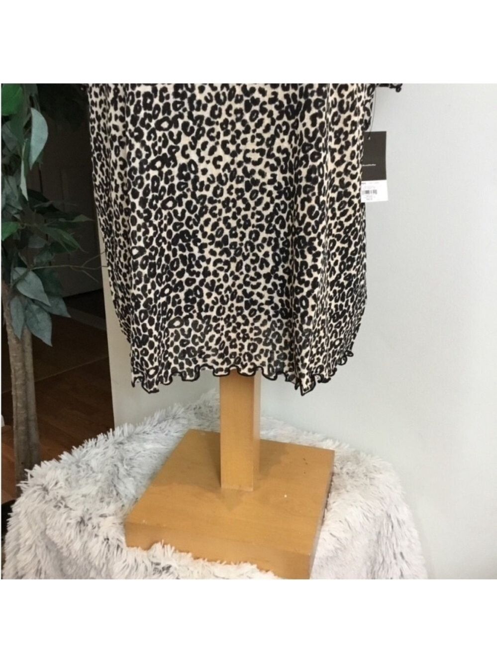 Nine West animal print ruffled mockneck short sleeve top Woman’s XL - Picture 8 of 11